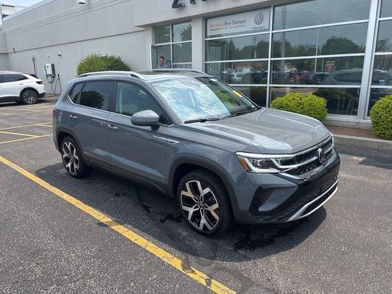 VOLKSWAGEN TAOS 4MOTION 2022 3VV2X7B20NM029807 image